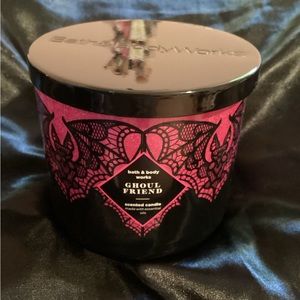 Bath and Body Works Ghoul Friend 3 wick candle